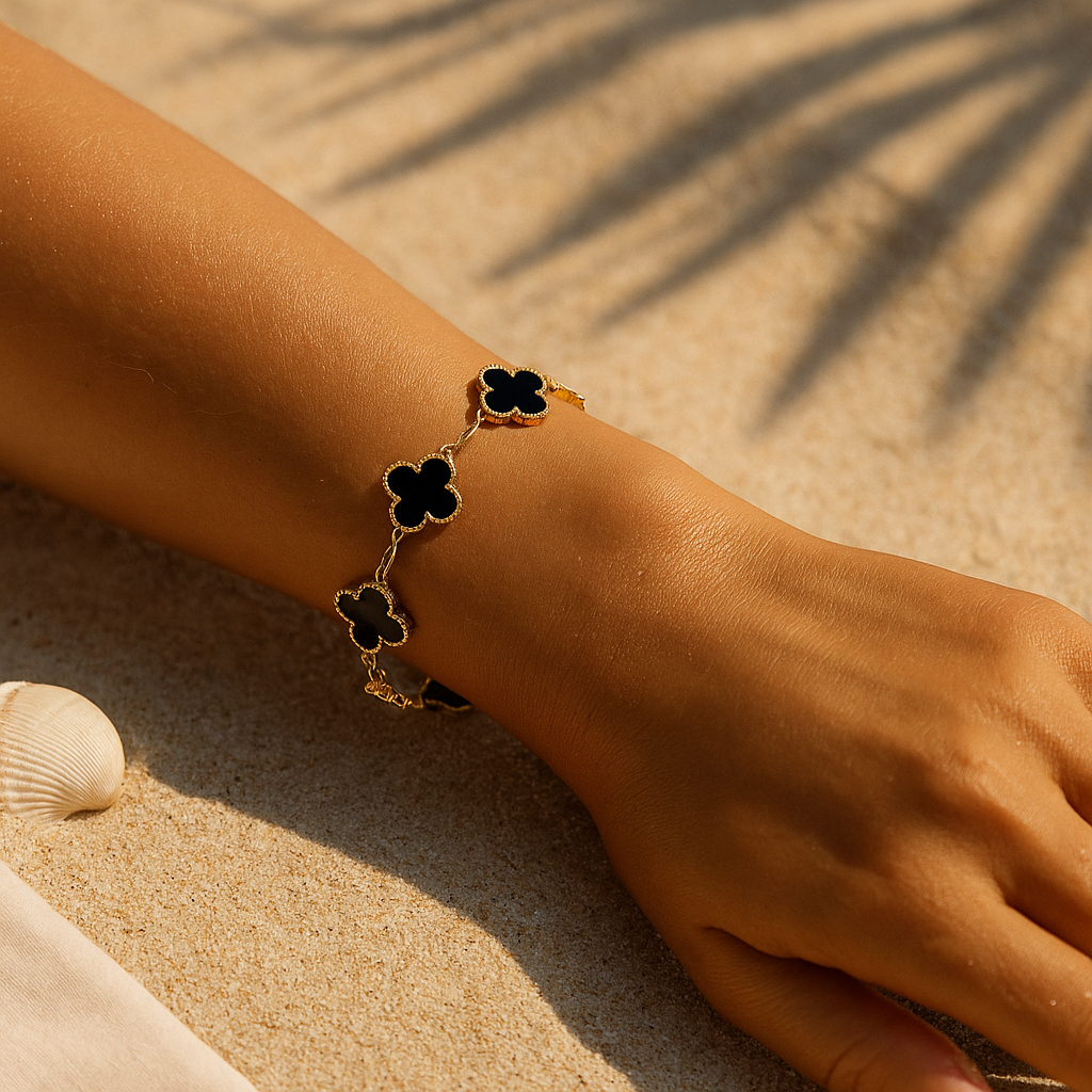 Clover bracelet